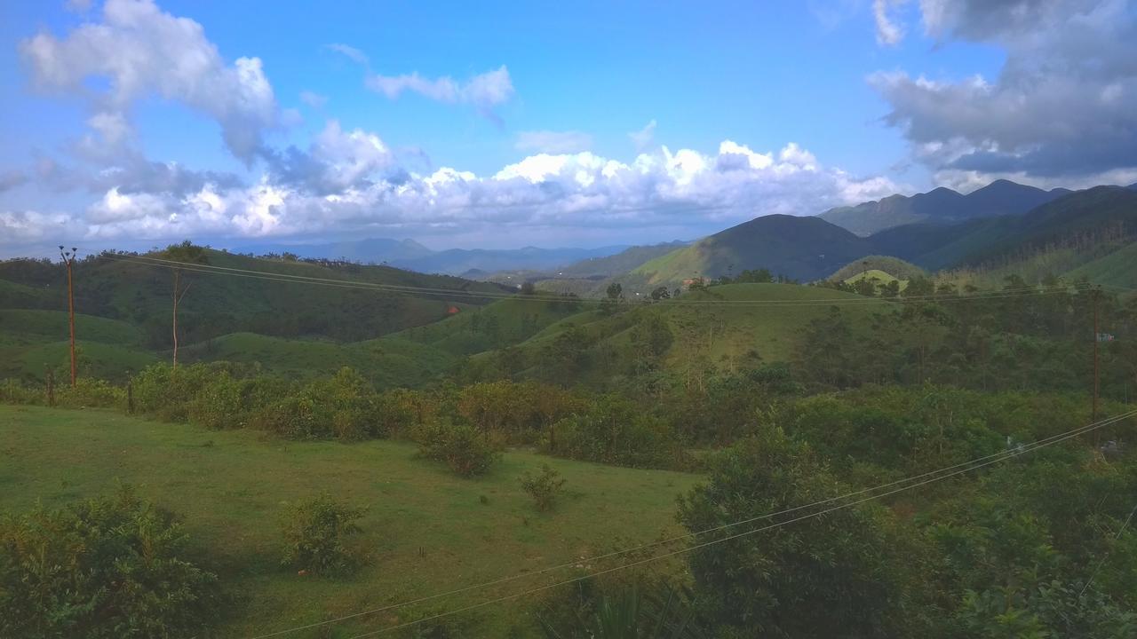 Vagamon Clouds Hotel Luaran gambar